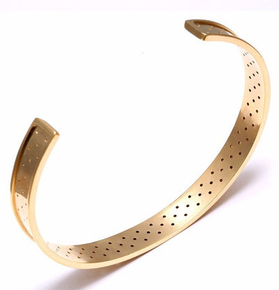 Kvisto Cuff Bracelet